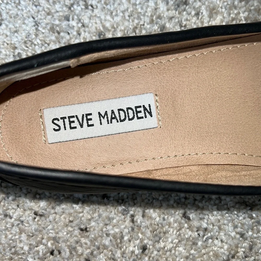 AUTH NIB Steve Madden MISTRO LOAFERS BLACK LEATHER US 6